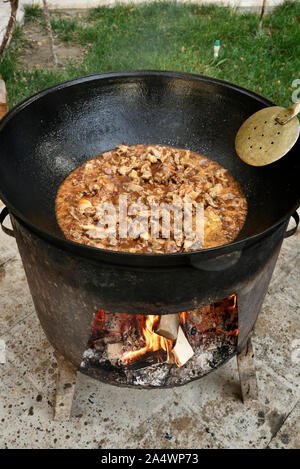 A Heritage Rediscovered: Outdoor Cooking Traditions Reimagined – A Journey Into Timeless Culinary Practices