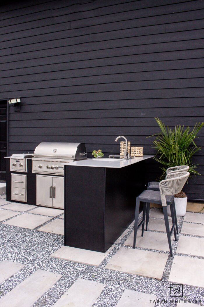 Embracing Modular Outdoor Kitchens: Transform Your Garden into a Stylish Culinary Retreat